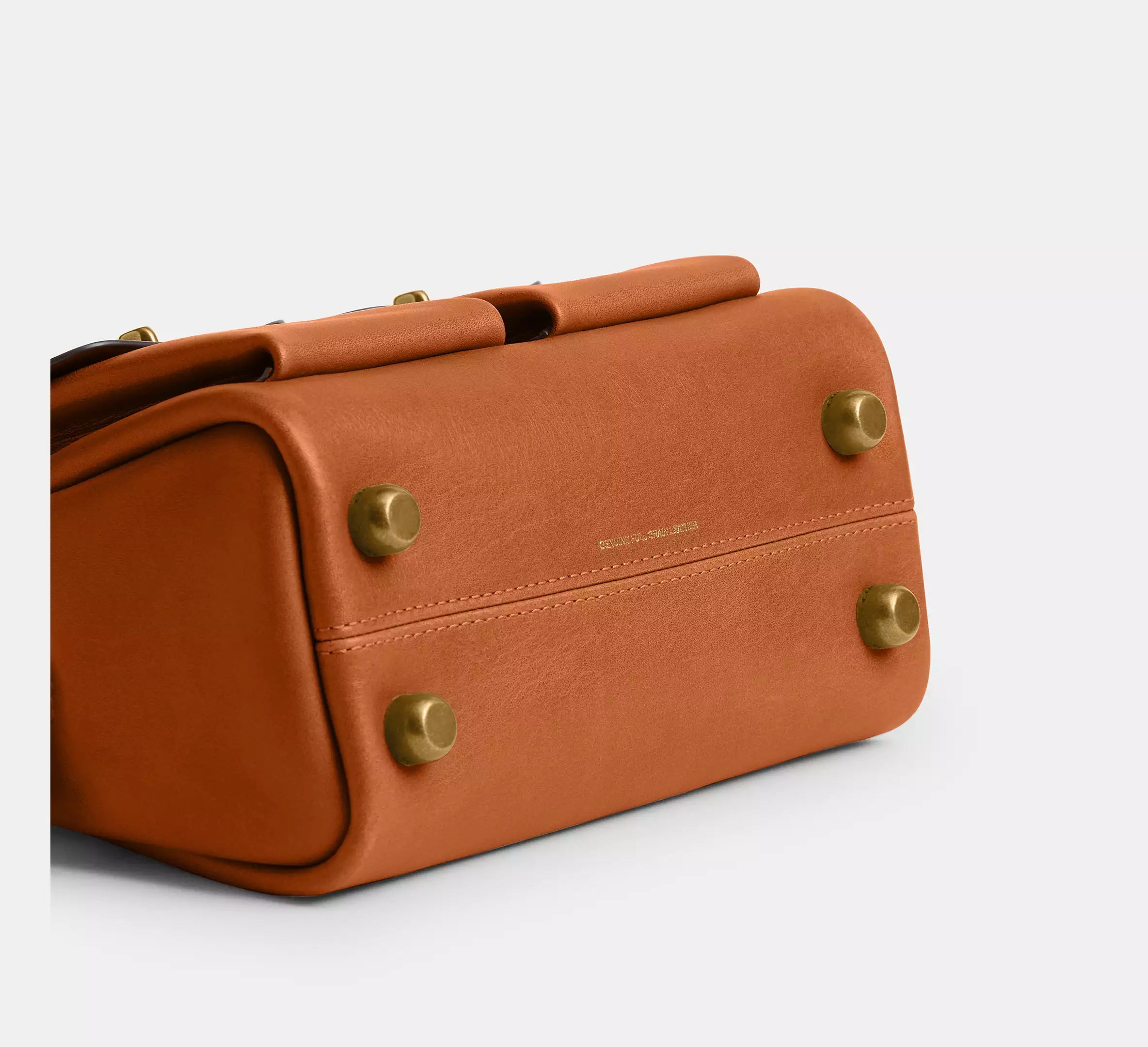 Twin Turnlock Bag 20 - Toffee