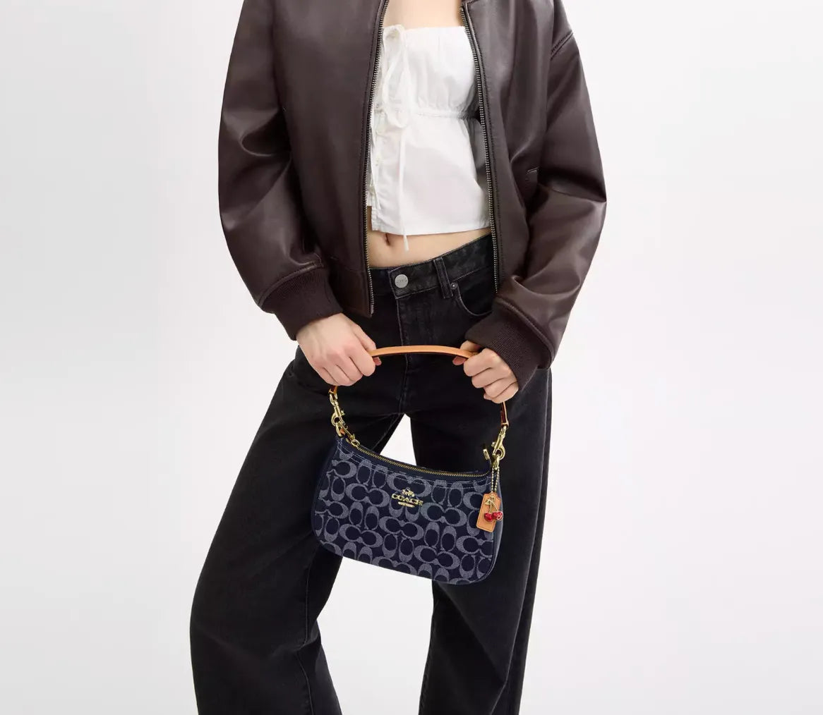 Coach Teri Shoulder Bag In Signature Denim