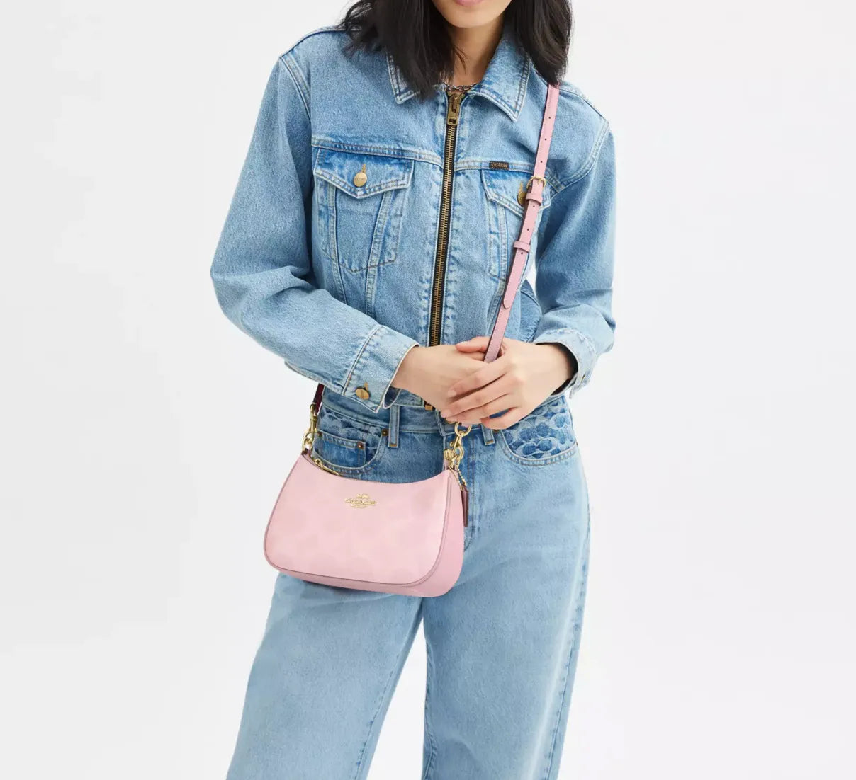 Coach Teri Shoulder Bag In Signature Powder Pink