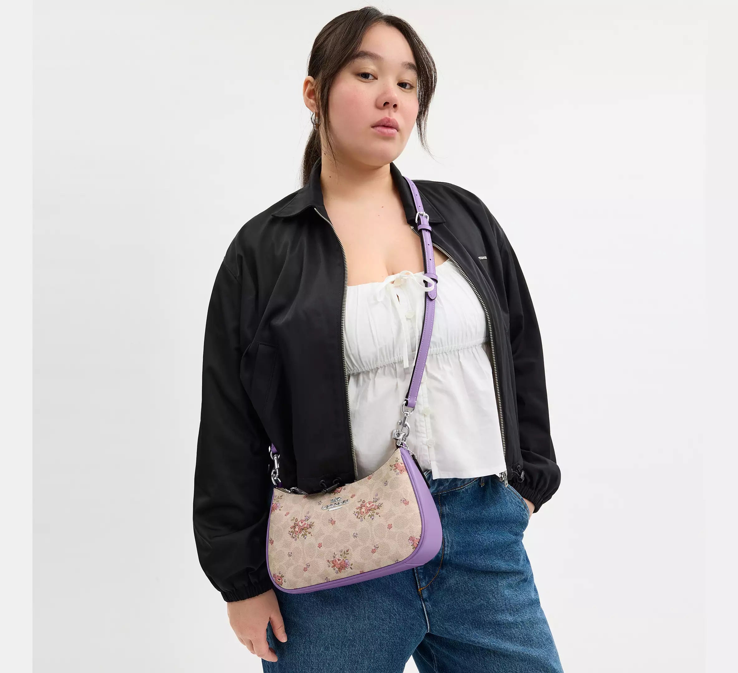 Teri Shoulder Bag In Signature Canvas With Floral Print