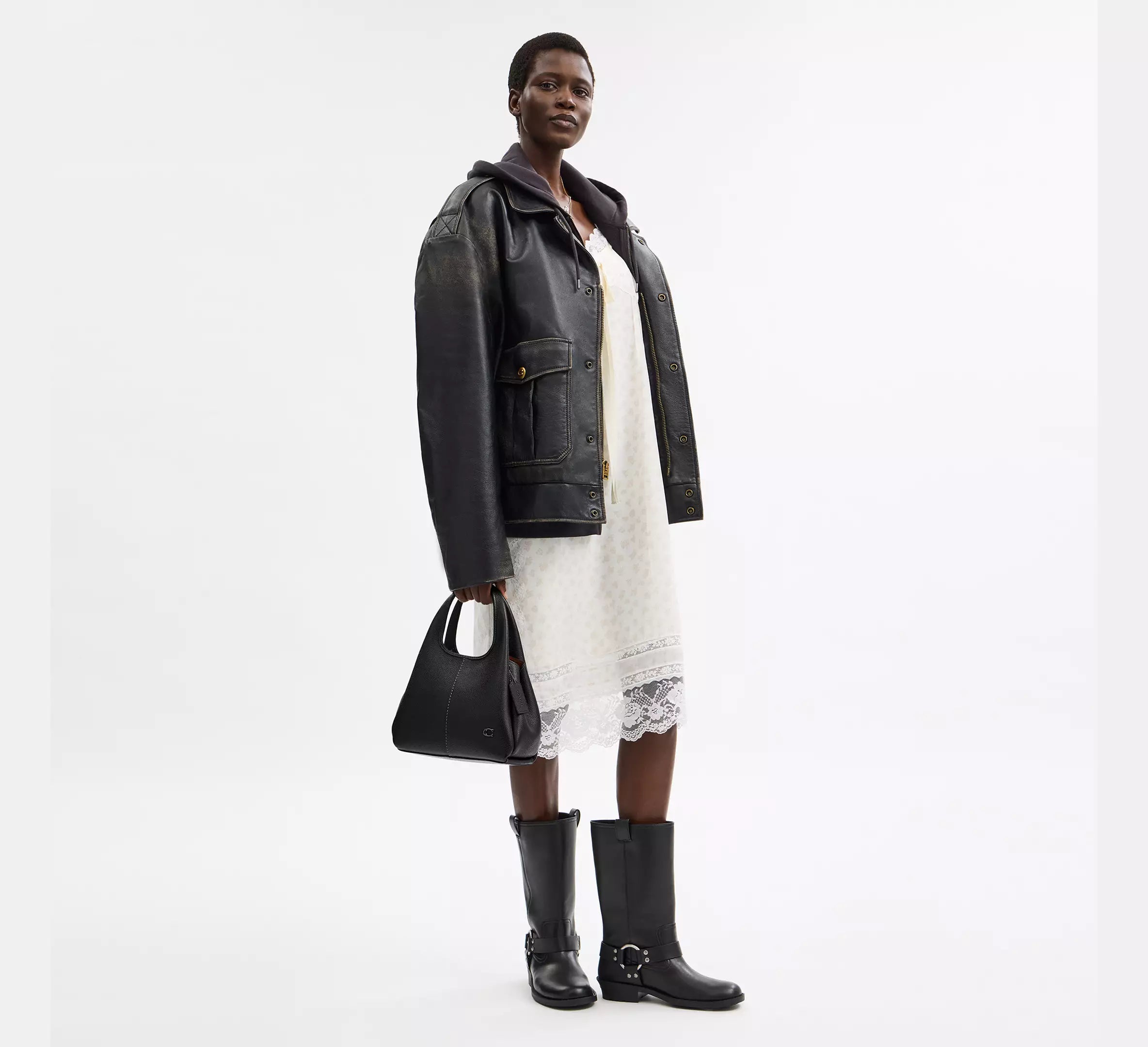 Lana Shoulder Bag 23 - Black