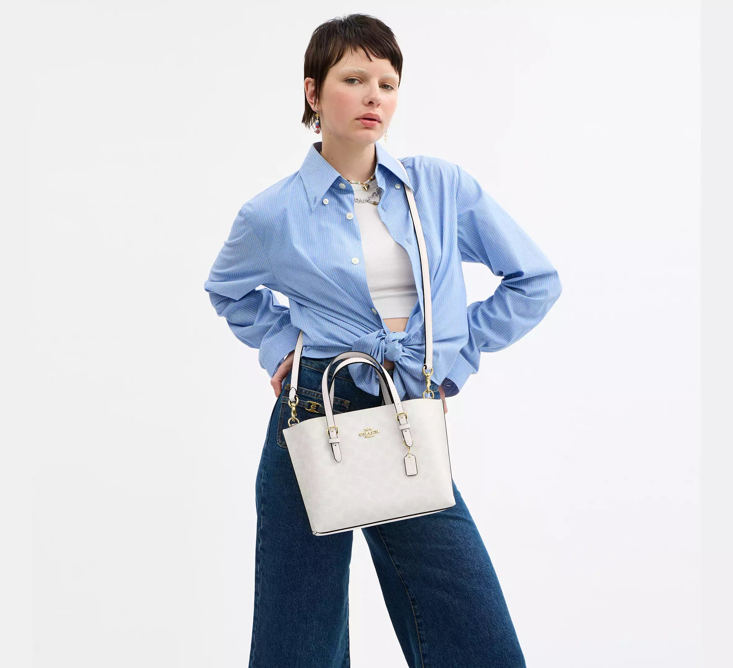Mollie Tote Bag 25 In Signature Canvas -  Gold/White/Chalk